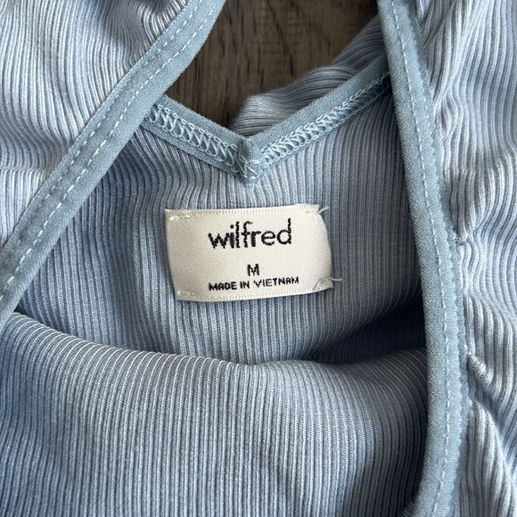 Wilfred | Aritzia light baby blue dannette ruffle sleeve tank bodysuit Size M - Picture 10 of 13